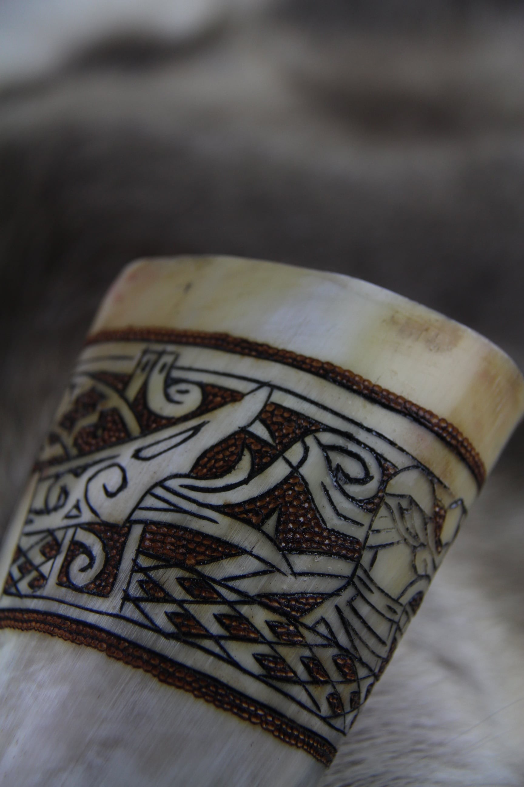 Ragnarök Drinking Horn - Detail View