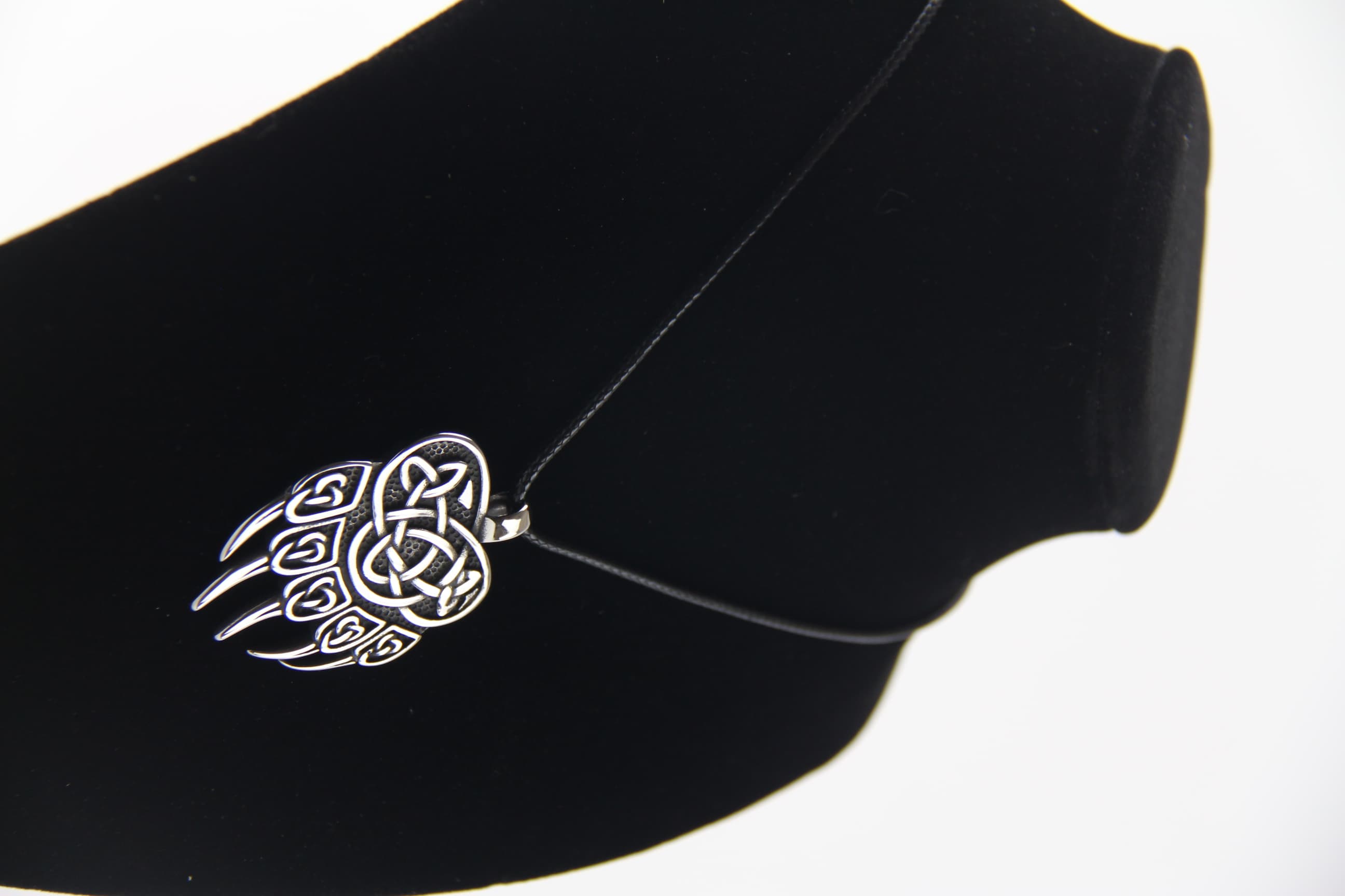 Bear Necklace Detail